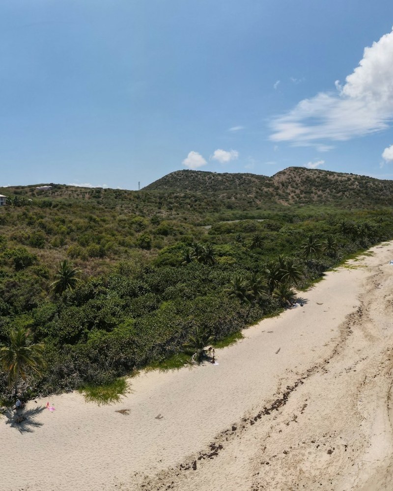The coast of Culebra and the water around it from the air